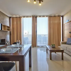 Emerald Court - Radiant & Penthouse By Shortletsmalta Sliema