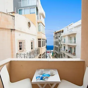 2* Hotel Alborada